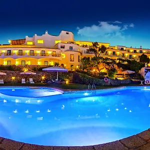 4* Отель Luci Di La Muntagna